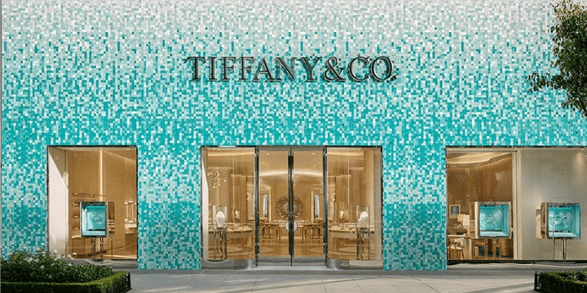 Tiffany & Co: American Elegance Between Luxury Icons and Collectible Collaborations